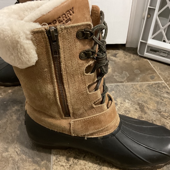 Women’s Sperry for J. Crew Shearwater Tall Duck Boots with Thinsulate Lining, 9M - Picture 6 of 10